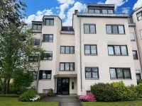 Hauptbild Geräumige 3-Zimmer Dachgeschoss-Wohnung mit Garage in Bad Homburg